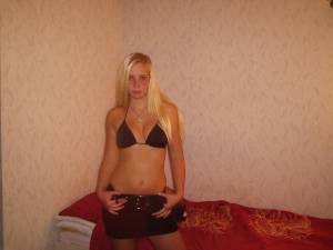 Teen Blonde Nude (55 pics)i7qrnenq1m.jpg